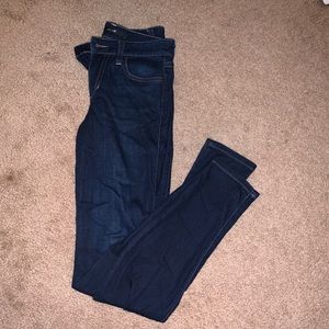 Skinny Joe’s jeans